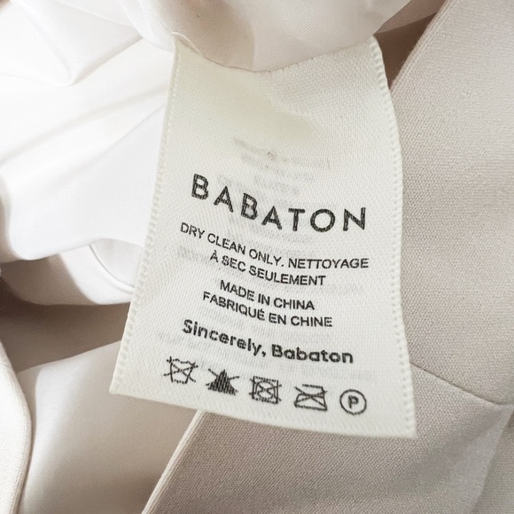 Babaton Aritzia Ella Double Breasted Structured Cropped Blazer Jacket Ivory XS - Picture 3 of 4